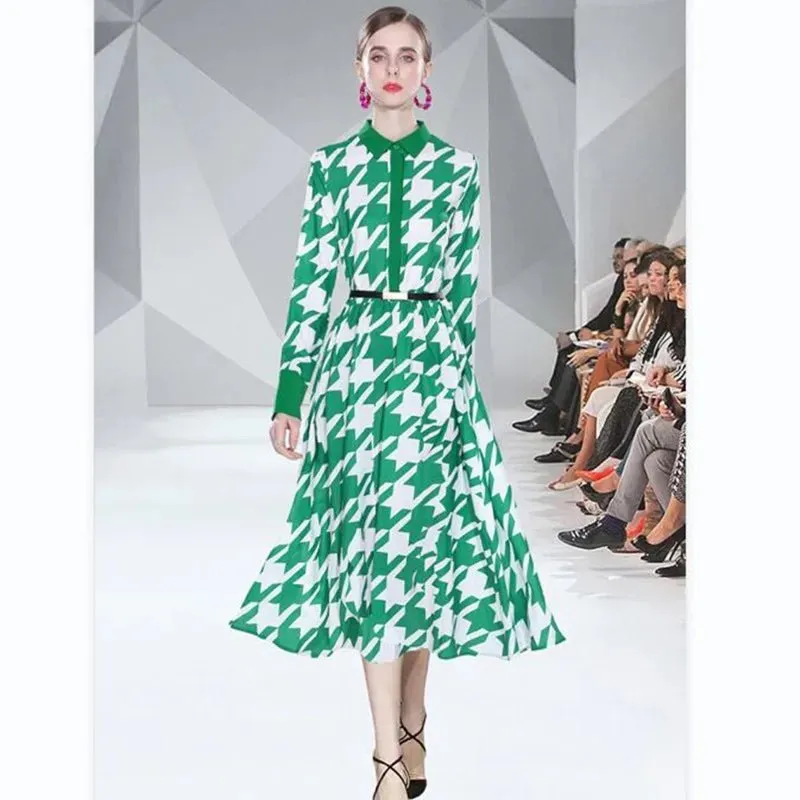 Chic Black/Green Houndstooth Maxi Dress: Elegant Lapel, Long Sleeve, Elastic Waist Design for Women