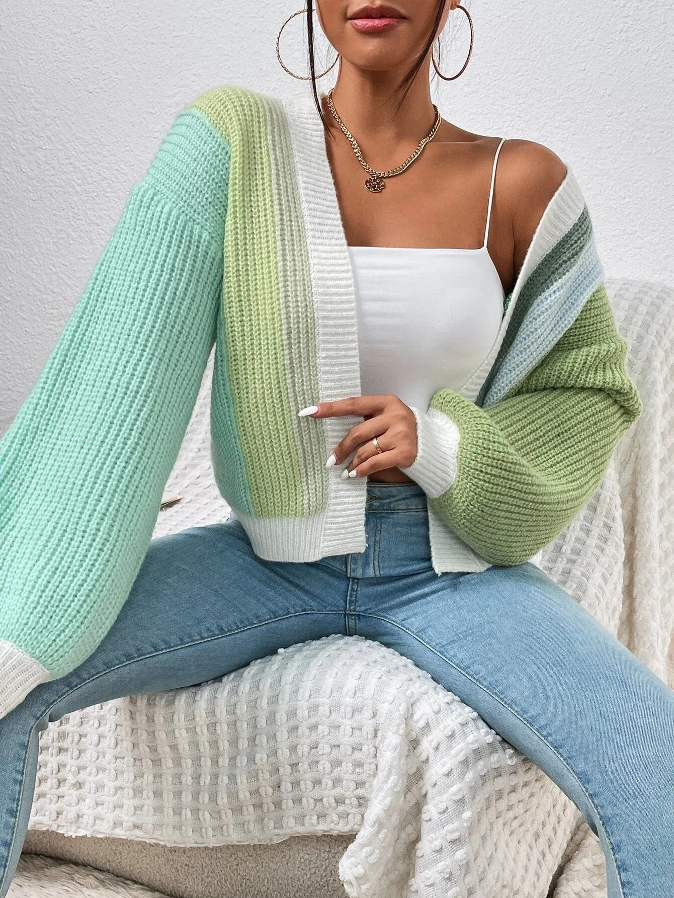 Chic Chunky Knit Throw-On