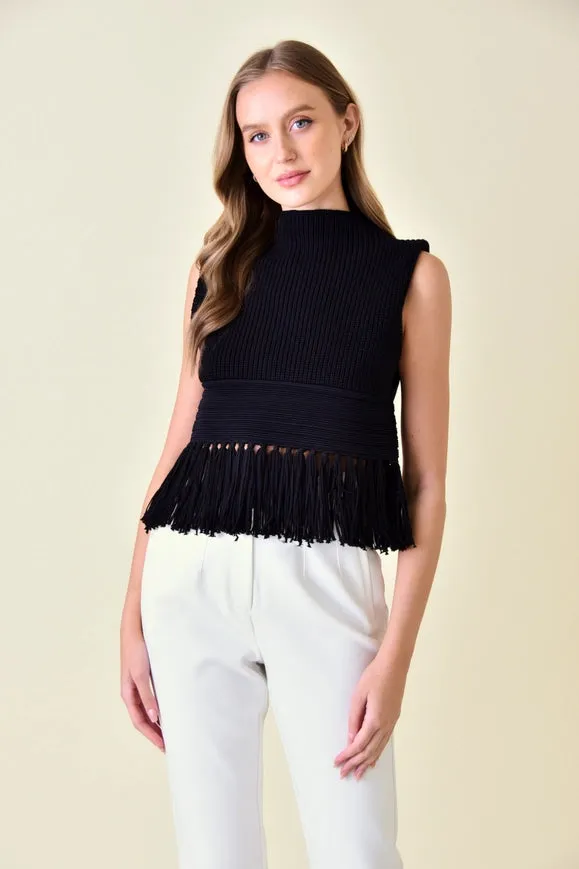 Chic Sleeveless Chunky Knit Tassel Detail Top