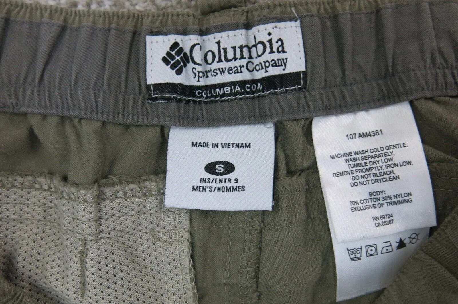 Columbia Shorts Mens Small Green Cargo Pockets Outdoors Hiking Hiker Hike Casual