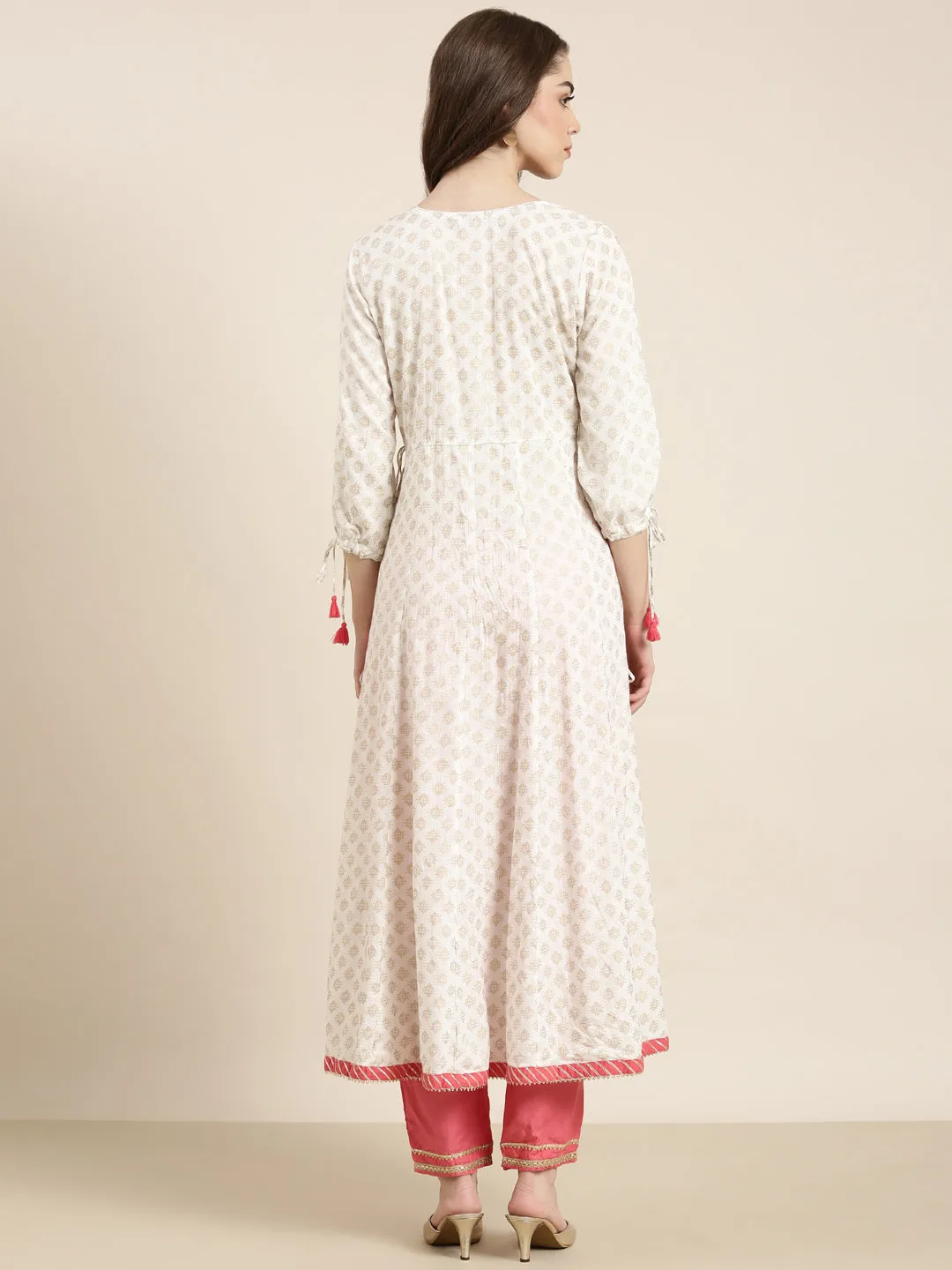 Women White Geometrical Anarkali Kurta