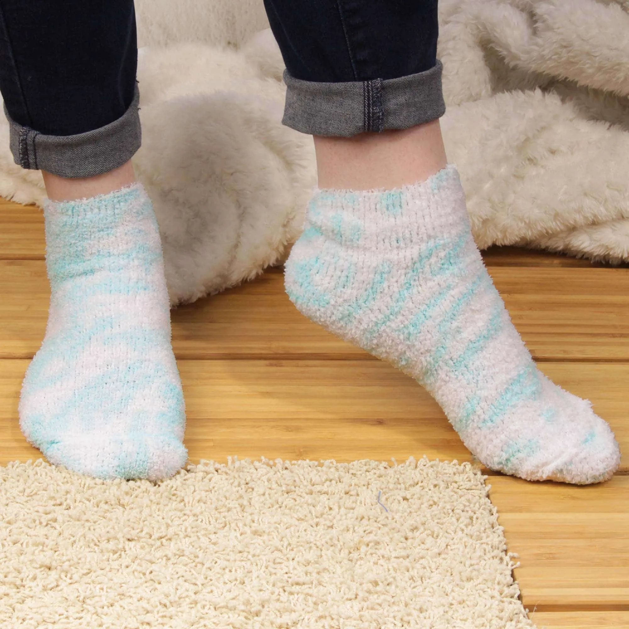 Women's Fuzzy Warm Fluffy Tie-Dye Colorful Ankle Socks